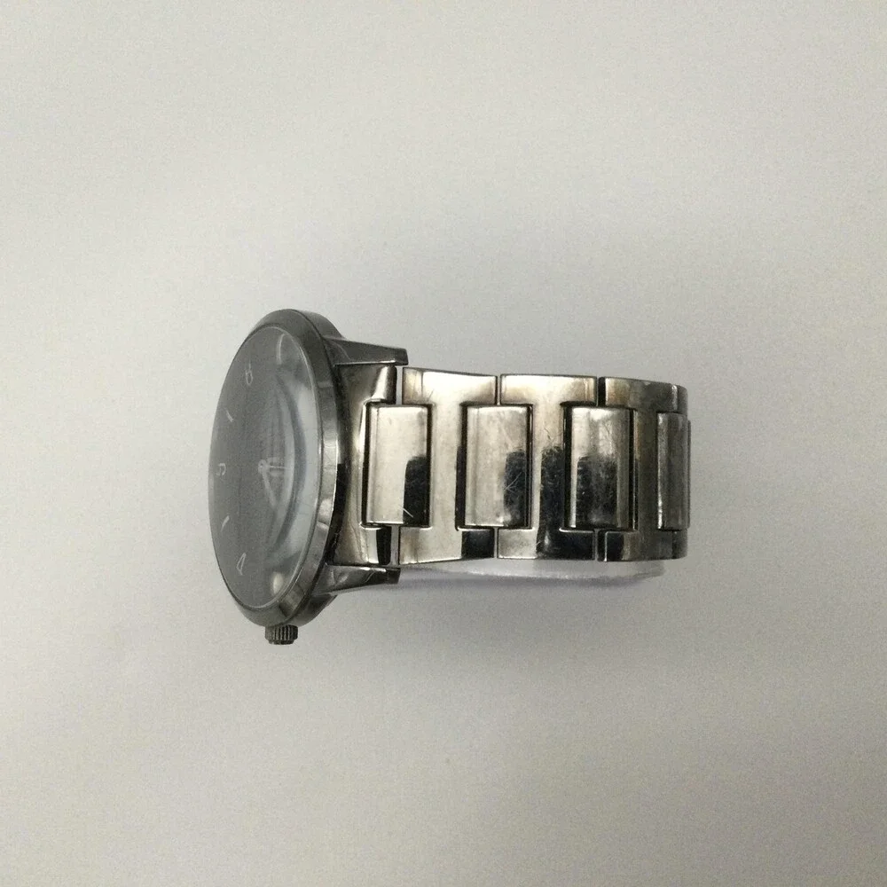 Guess Steel Mens Watch 39mm Black Dial Gunmetal U11651G1 New Battery 7